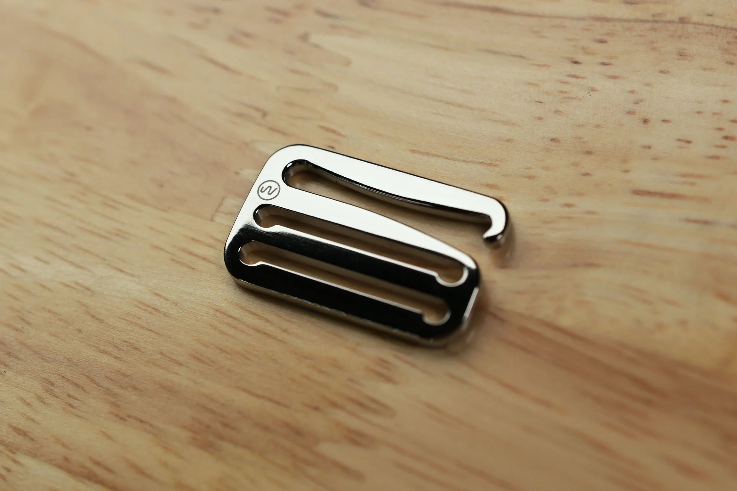 Chrono-Grip™ Titanium Hook