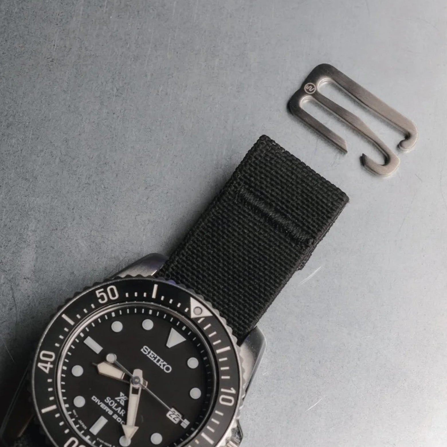 Custom Hook Strap™